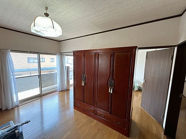 洋室を拡大表示