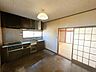 室内：【リフォーム中】キッチンです。リフォームでLDKとなります。