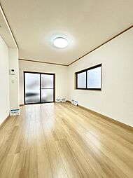 秋田市泉一ノ坪　戸建て