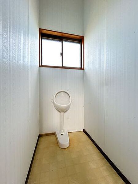 トイレを拡大表示