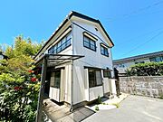 【リフォーム済】敷地内に建物が二棟あります。二世帯住宅としてのご活用や、事業用としてのご活用など用途は様々です。