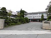 山形市立第四中学校まで約2500ｍ(徒歩32分)。