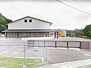 いわき市立湯本第二小学校 【周辺環境】湯本第二小学校まで約500m（徒歩約7分）です。お近くに小学校があるので、低学年のお子様も安心できますね。