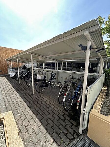 【クリーニング販売】敷地内には駐輪場がございます。最新の空き情報はお問い合わせください。