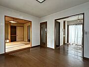【リフォーム中/リビング】リビングを広げ3LDKの住宅になります。各部屋6帖以上の広さを確保しているので、家族ゆったり過ごせますね。