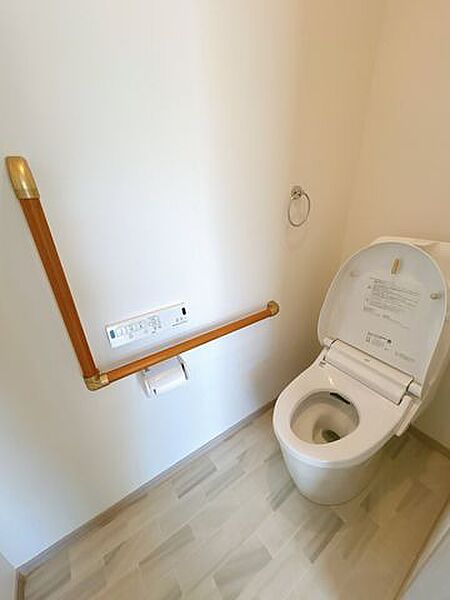トイレを拡大表示