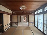 【リフォーム予定/LDK】間取り変更を行い、約15帖のLDKを造作します。壁天井クロス張替え、床建具交換、耐震補強工事、窓サッシ交換等を行う予定です。対面キッチンになりますので家事もしやすくなります…
