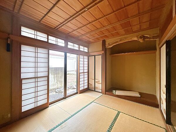 室内