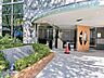 エントランス：建物入口です。