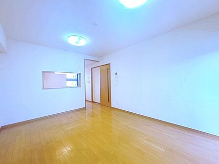 約15帖のLDKです。