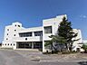 周辺：新潟市立亀田中学校まで約970ｍ（徒歩13分）。