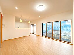 長岡市宝5丁目　戸建て