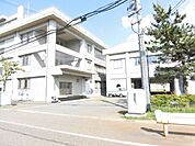 柏崎市立東 【小学校】田尻小学校まで約1.2ｋｍ（徒歩約17分）です。登下校時間もお友達と一緒なら大切な思い出の1コマになりますよ。 270m