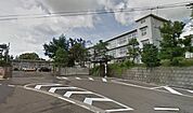 ファミリーマート　長岡来迎寺店 【中学校】越路中学校まで約2.6ｋｍ（徒歩約33分）です。勉強や部活など、充実した中学校生活を楽しみながら記憶に残るような素敵な三年間にしてくださいね。 2100m