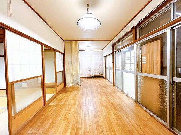 室内
