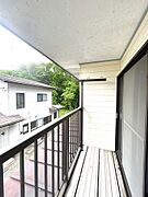 【リフォーム前写真】南側バルコニーの写真です。