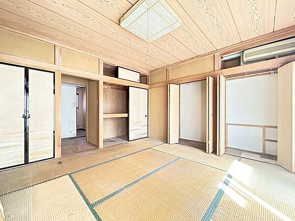 室内