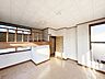 洋室：【リフォーム中写真10/11撮影】建具交換、天井クロス張替、床は上張りいたします。ロフト部分も活かしつつ、リフォームいたしますので、お子様のお部屋にぴったりで嬉しいですね。