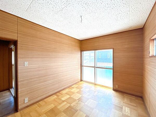 洋室を拡大表示