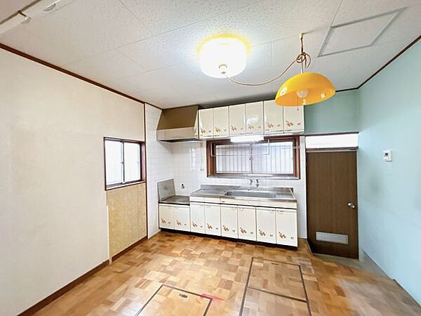 キッチンを拡大表示