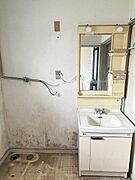 【期間限定現況販売】洗面室の様子です。