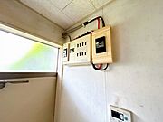 【7月12日まで期間限定現況販売】配電盤写真です。