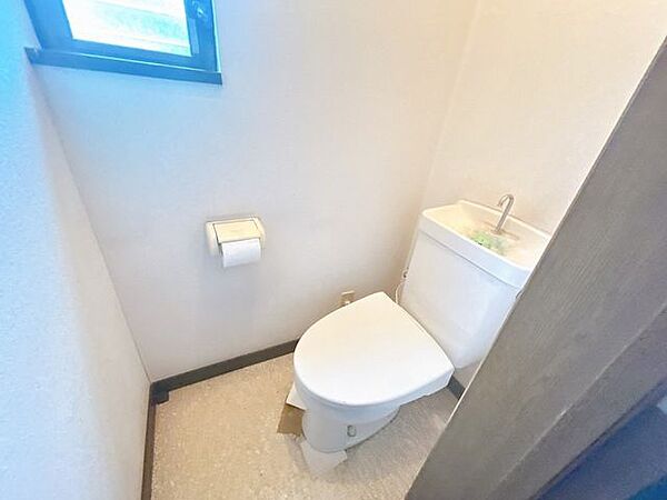 トイレを拡大表示