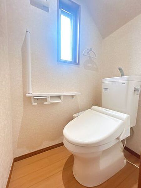 トイレを拡大表示