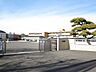 周辺：下館南中学校まで約3.2kmです。学校行事やクラブ活動で帰りが遅くなっても苦にならないですね。 3200m