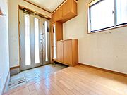 【玄関別角度】