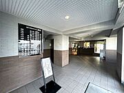 マンションロビーです。