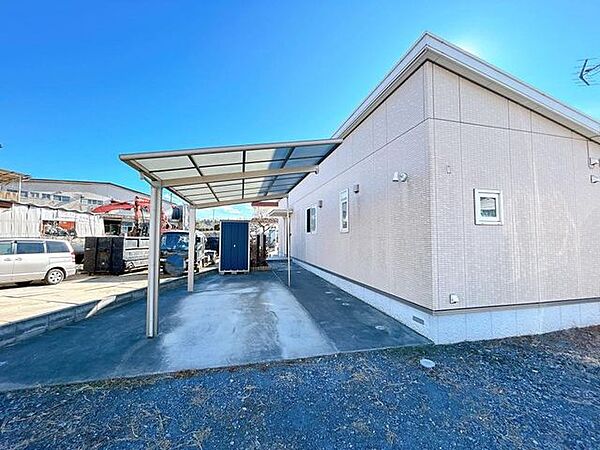 駐車場を拡大表示