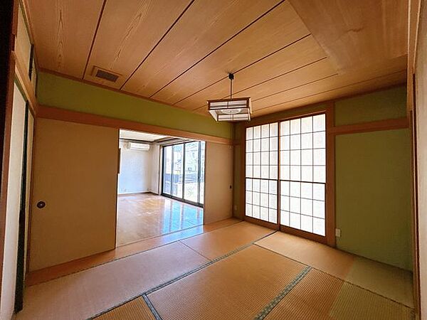 和室を拡大表示