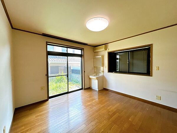 室内を拡大表示