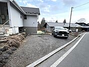 軽井沢西部 【駐車場】 800m