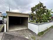 【リフォーム中・駐車場】駐車場は拡張します。