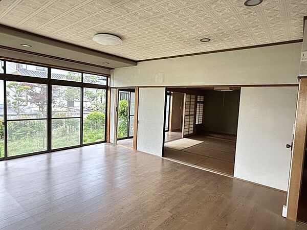 室内