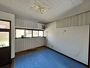 【リフォーム中・1階キッチン】キッチンはハウステック社製のものに新品交換いたします。天板が人工大理石のため、熱や傷に強いのが特徴です。