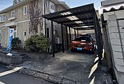 【リフォーム中・駐車場】駐車場は3台分のスペースがございます。