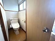 【トイレ】トイレは新品のものに交換します。
