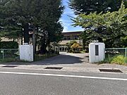 【中学校】菅野中学校…500ｍ（徒歩7分）