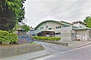 南箕輪村立南箕輪小学校 徒歩13分。 970m