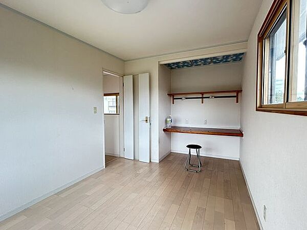 洋室を拡大表示