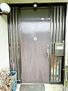 【RF前/玄関】鍵は過去に一度交換しています。
