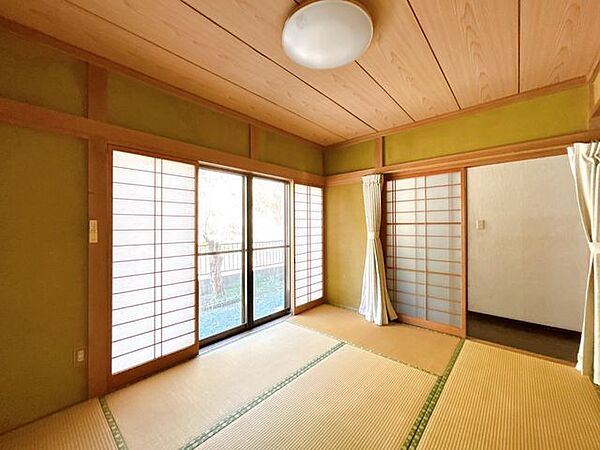 室内を拡大表示