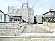 【リフォーム中販売】駐車場　並列で3台駐車可能となるよう、拡張工事を行いました。