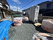 【リフォーム中販売】庭　庭は防草シート・砂利敷きを行う予定です。雑草の発生を抑え、日々のお手入れの負担を軽減できます。
