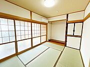【リフォーム済】1階南側約6帖和室（別角度）