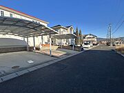前面道路の幅員は約6ｍです。