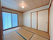 【1階6帖和室】